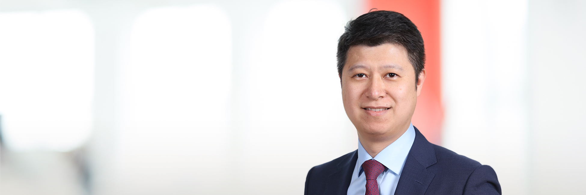 Headshot of Simon Sun