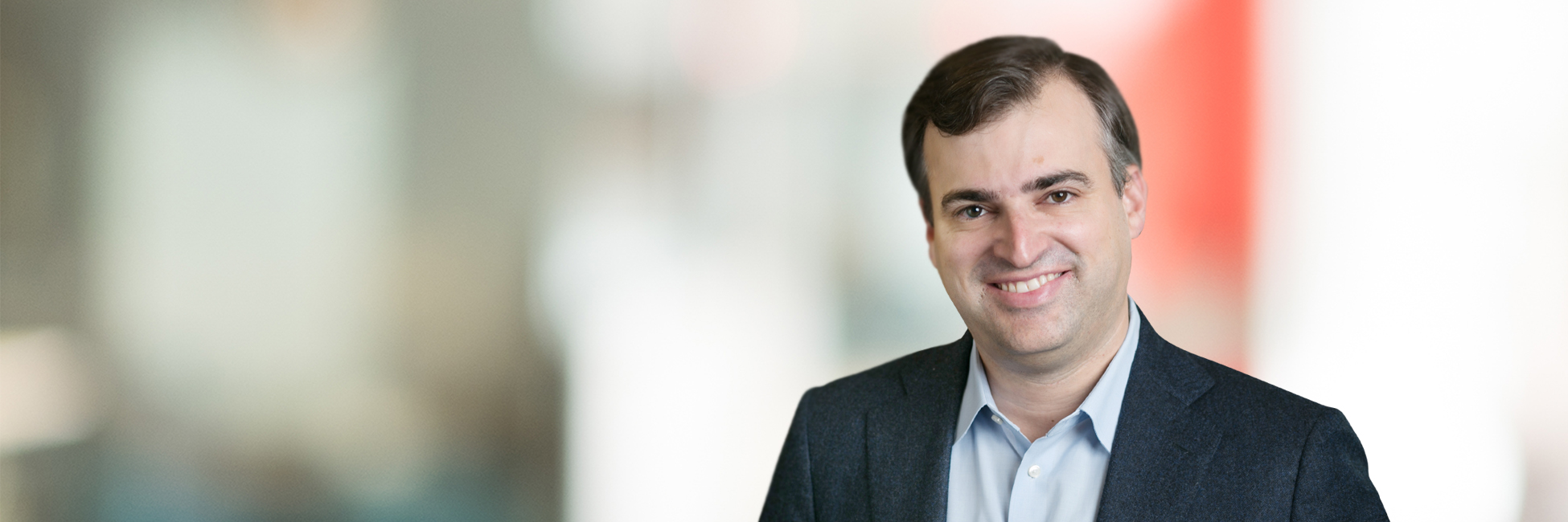 Headshot of Michael Tonelli