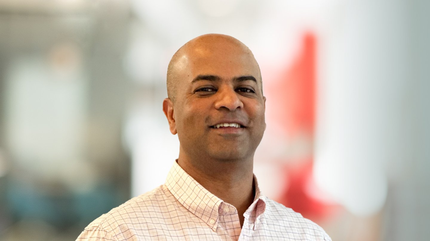 Headshot of Jacob Varghese