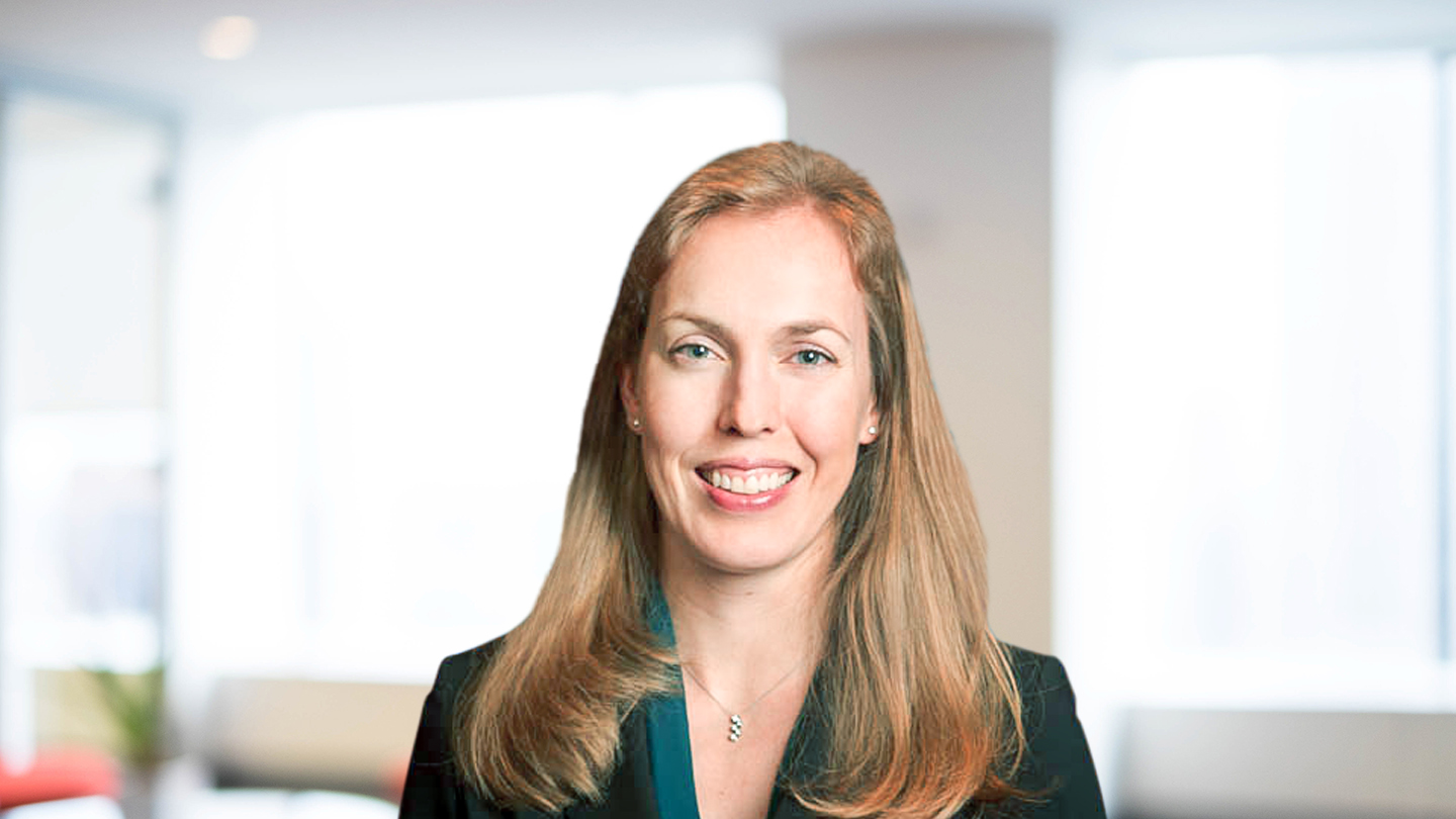 Headshot of Keri Larkin