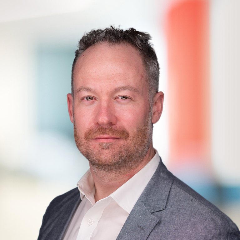 Headshot of Dan Manicom