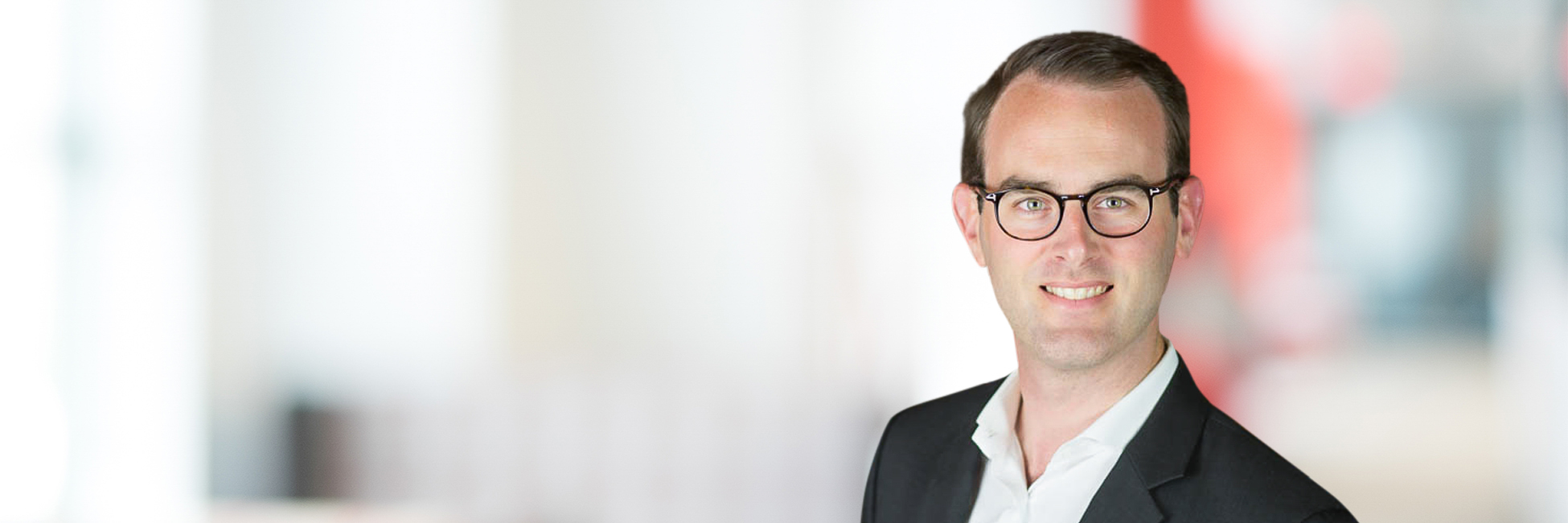 Headshot of Laurent Hermoye