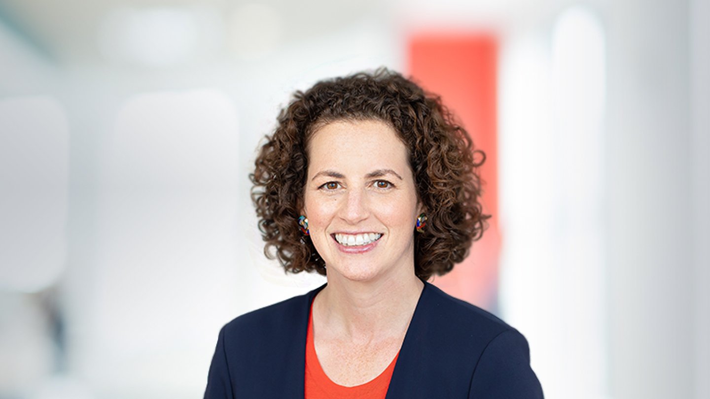 Jessica Schreiber Solera Management Consultant Bain & Company