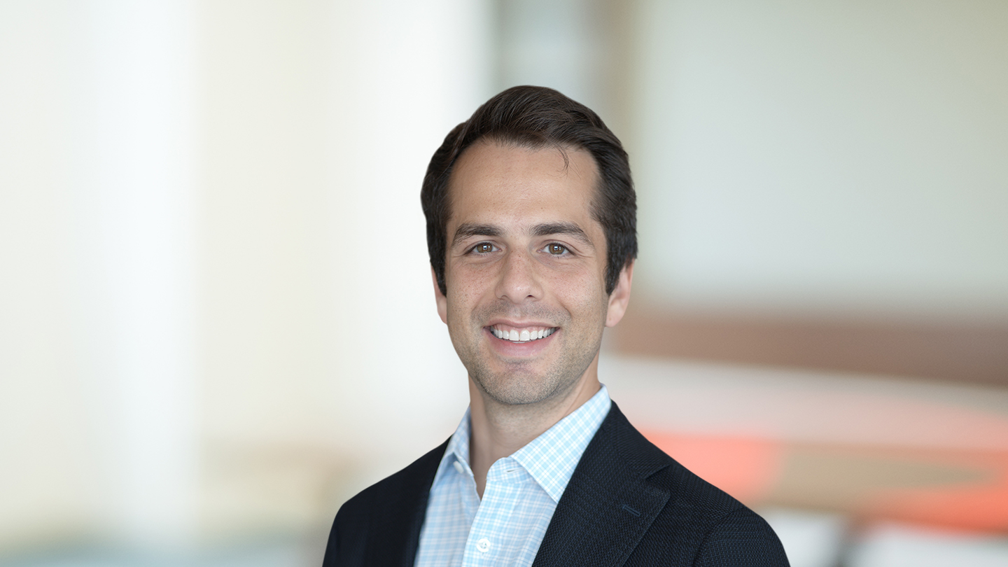 Dan Topler-Garcia - Management Consultant - Bain & Company