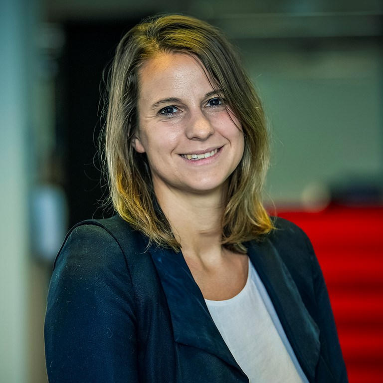 Headshot of Marine Sonenfeld