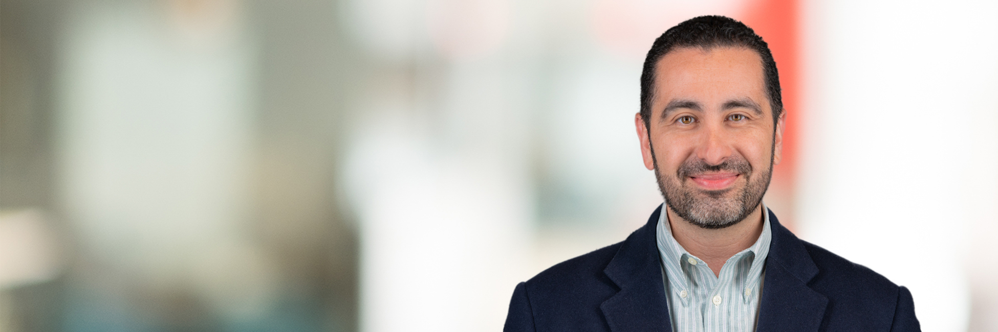 Headshot of Carlos Martínez