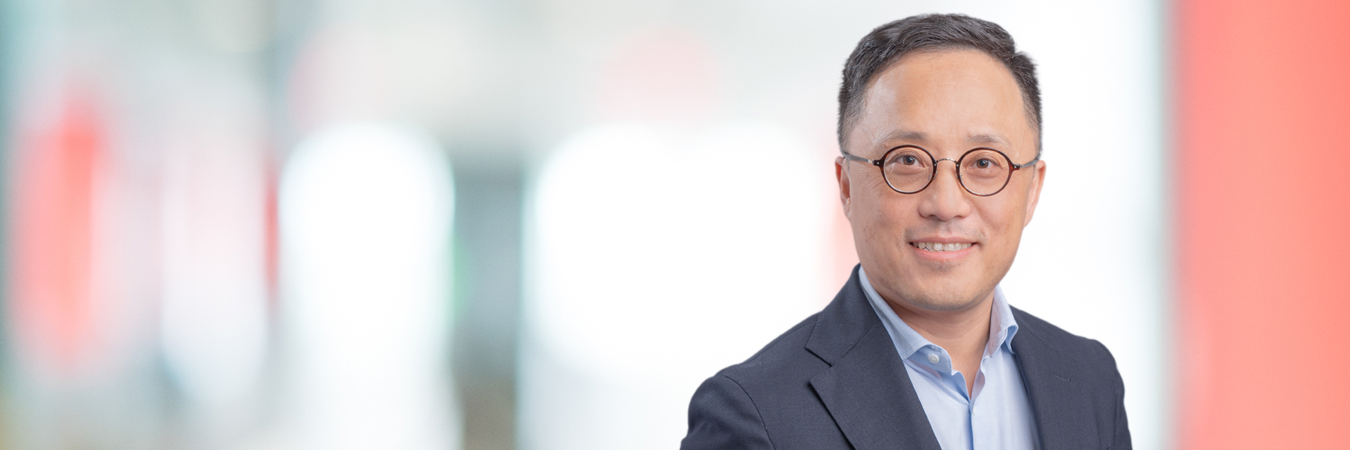 Headshot of Yang Liu