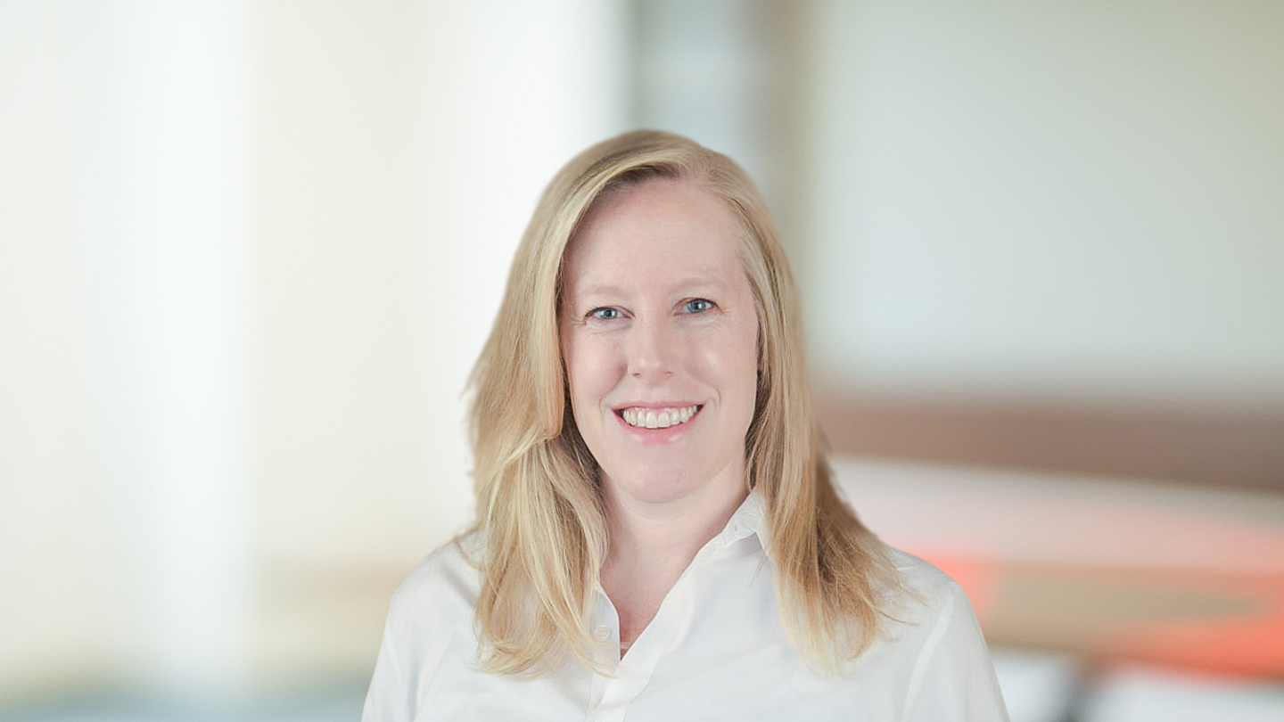 Headshot of Alex Egan