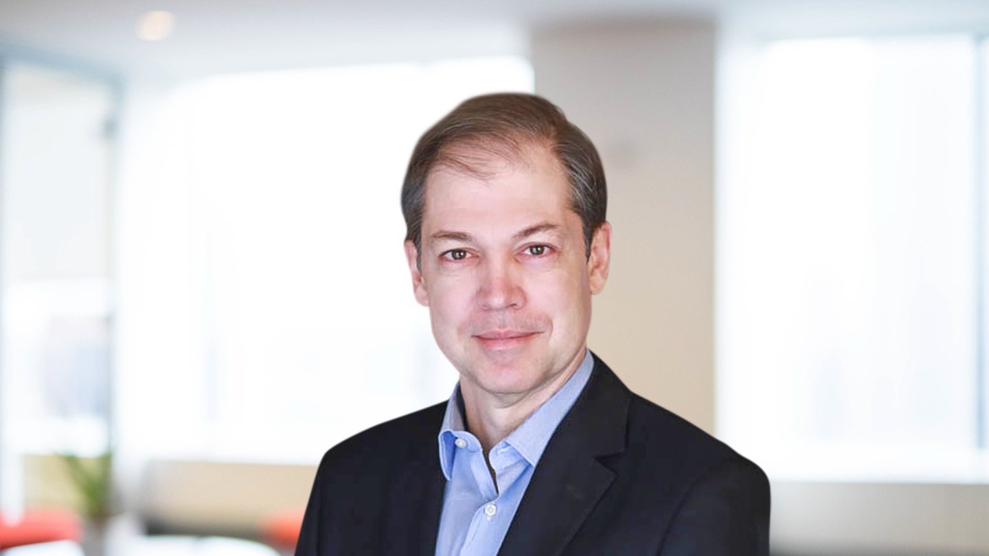 Headshot of Antonio Rodrigues