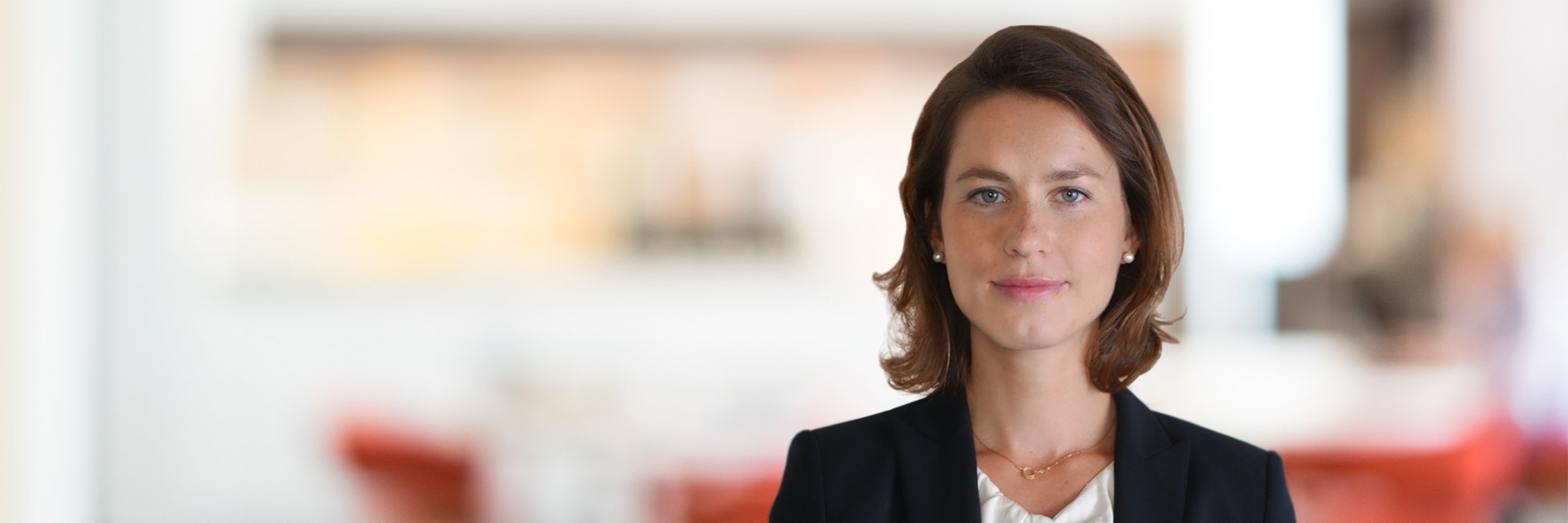 Headshot of Stephanie Fink