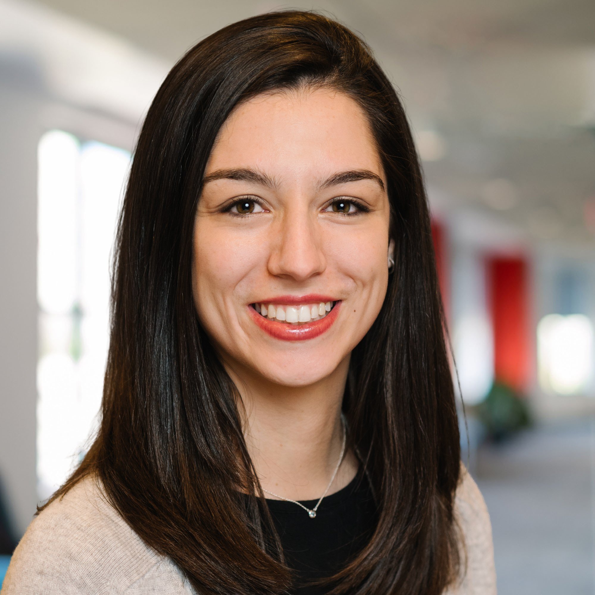 Headshot of Alia Lahr