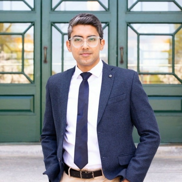 Headshot of Vaibhav Yadav