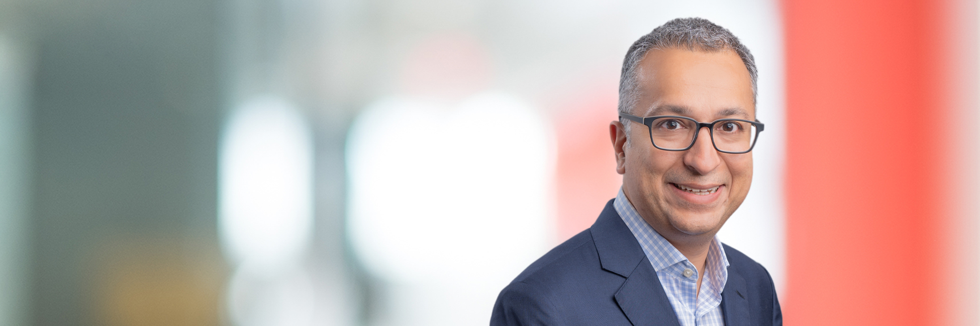 Headshot of Vikram Kapur