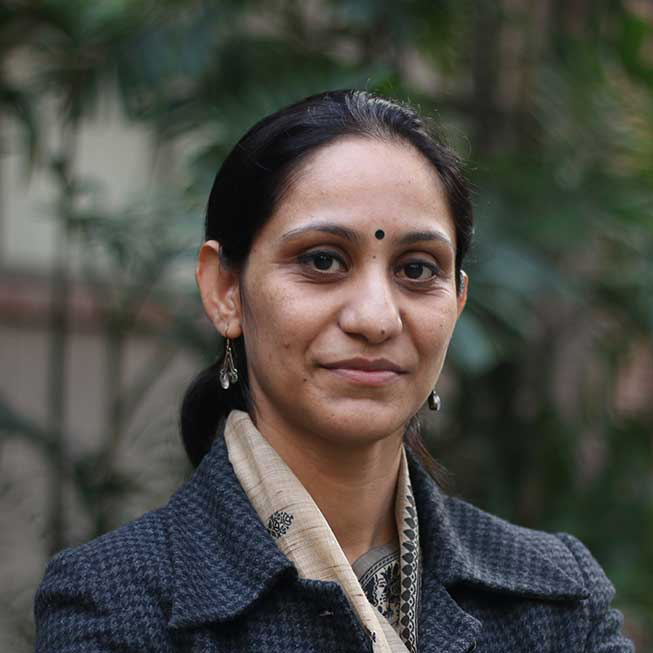 Headshot of Akshima Ghate