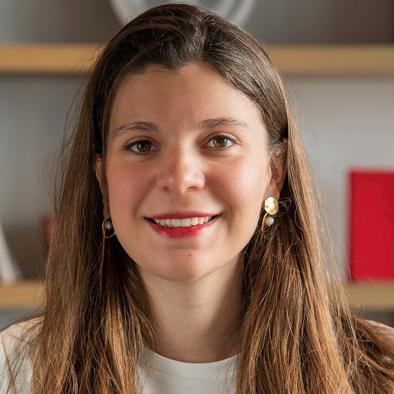 Headshot of Am&#xE9;lie Houdeville