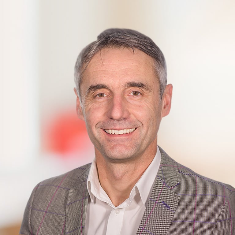 Headshot of Bijan White