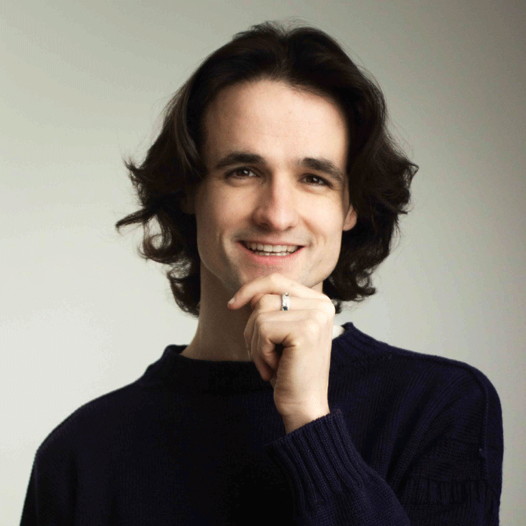 Headshot of Archie Henderson