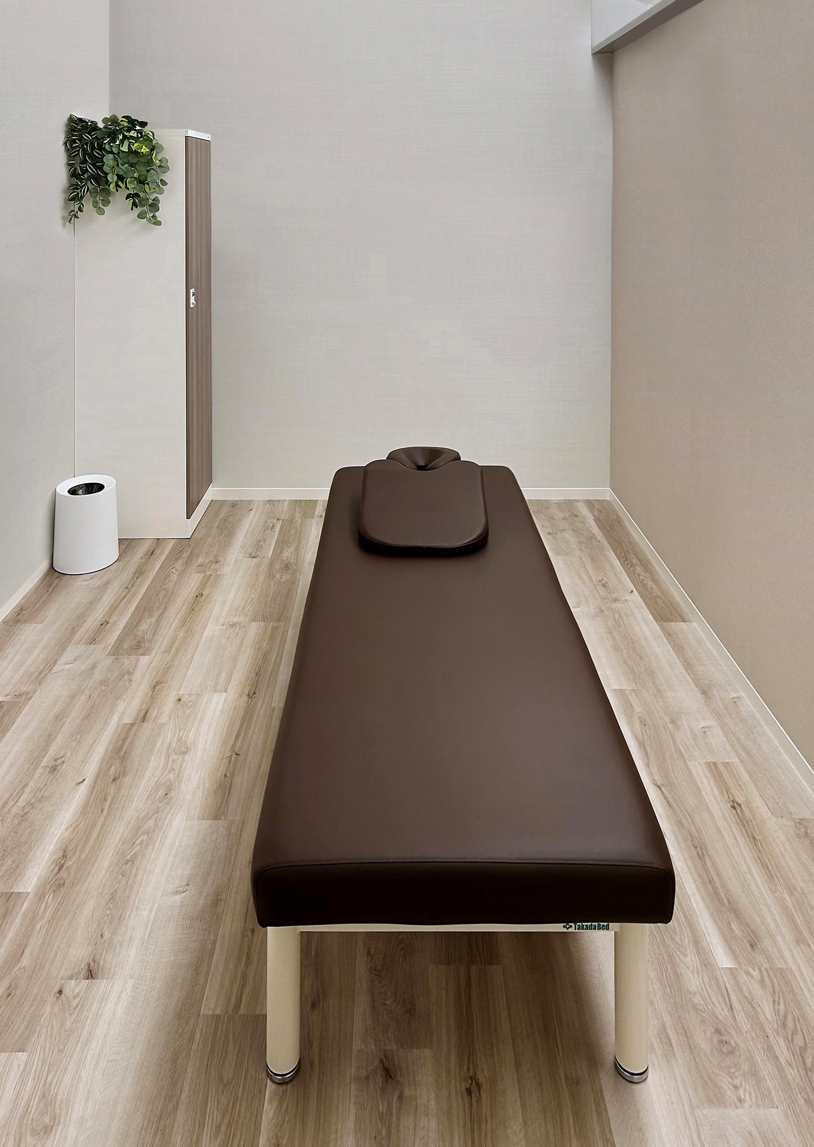 Massage room.jpg