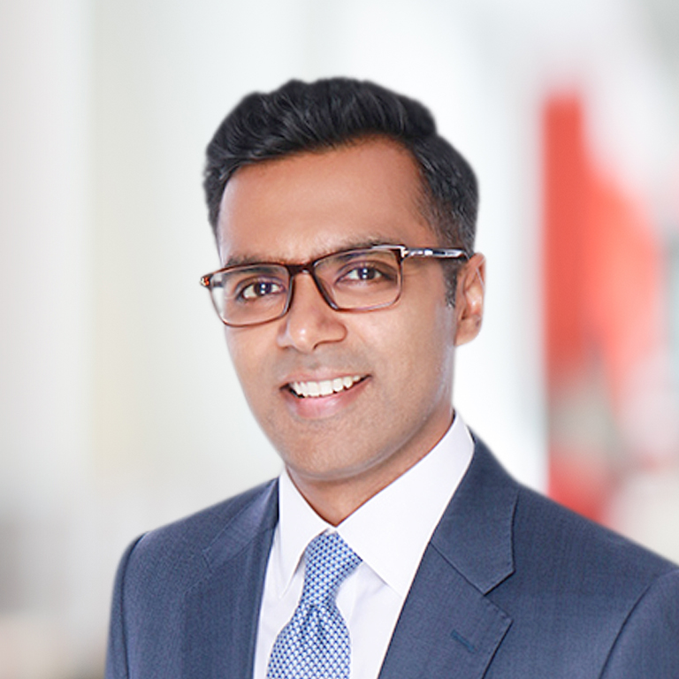 Headshot of Sumit Narayanan
