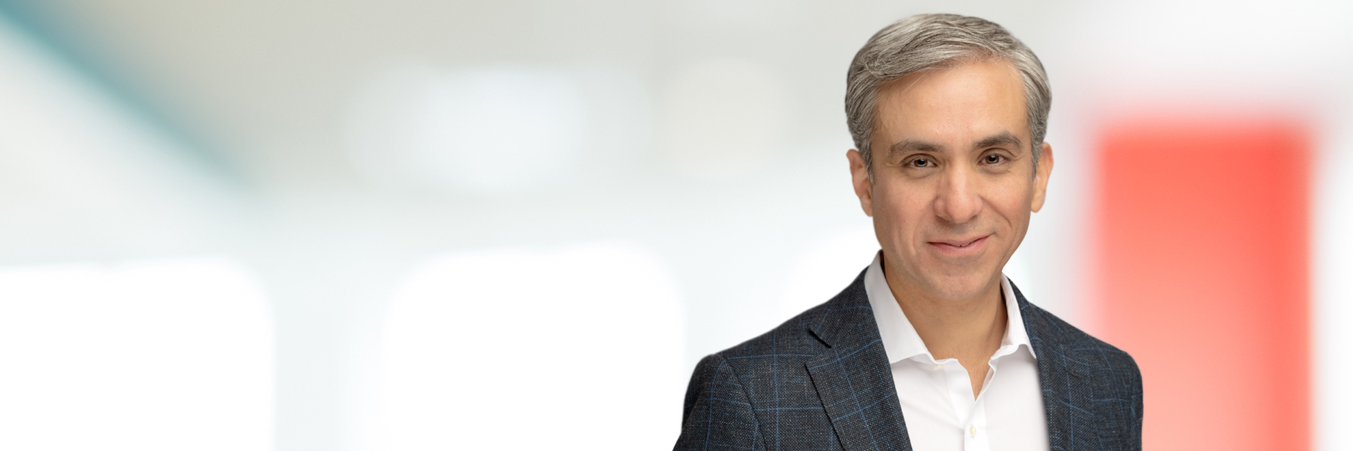 Headshot of Jorge Rujana