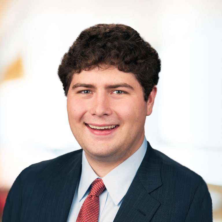 Headshot of Mac Dinsmore