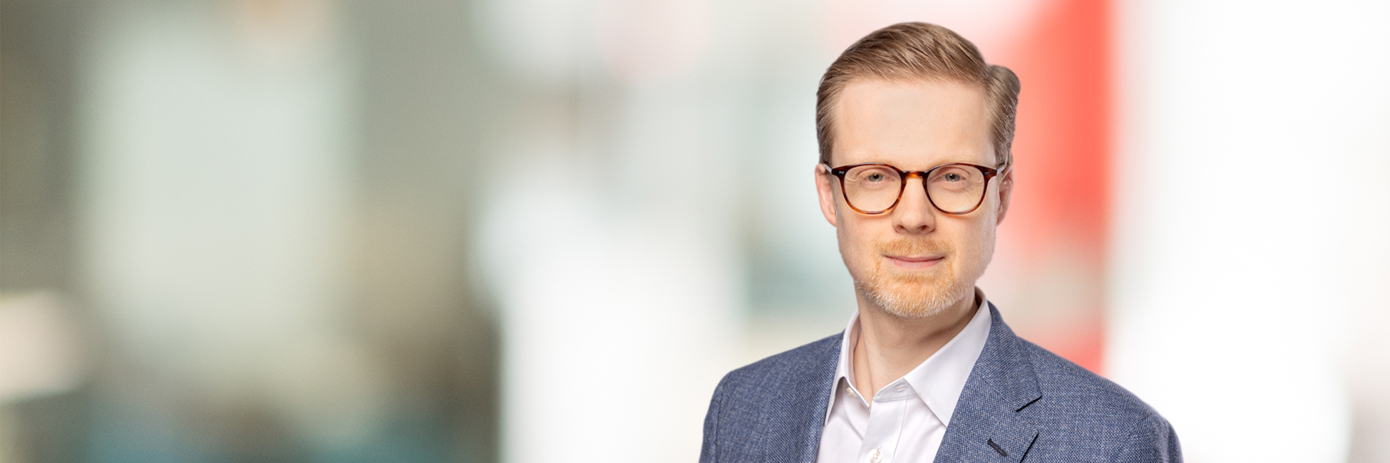Headshot of Mark Leggate