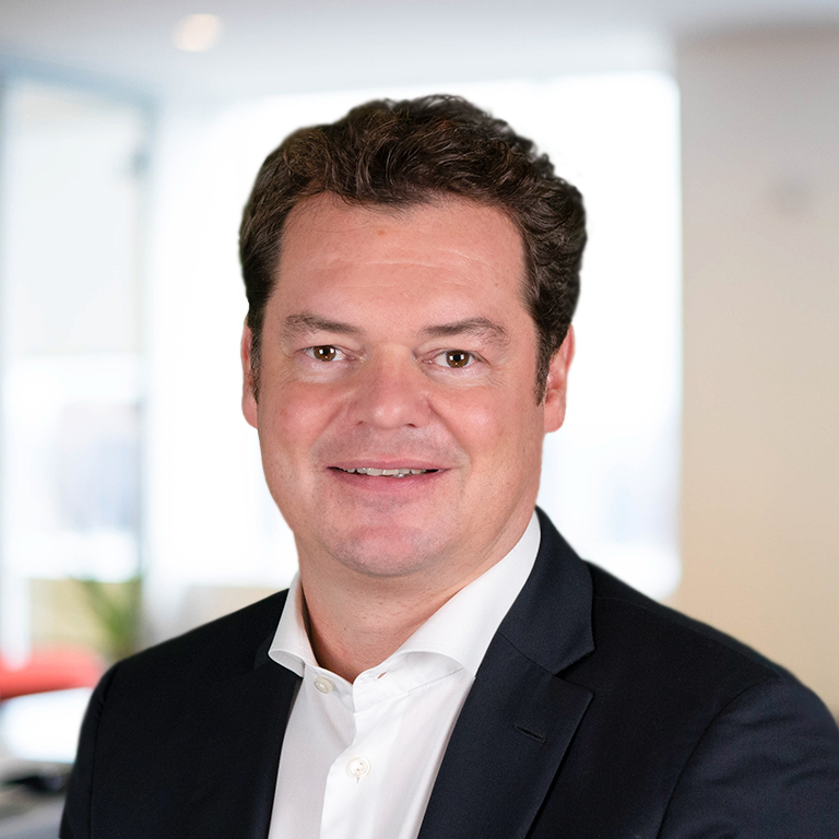 Headshot of Axel Erhard