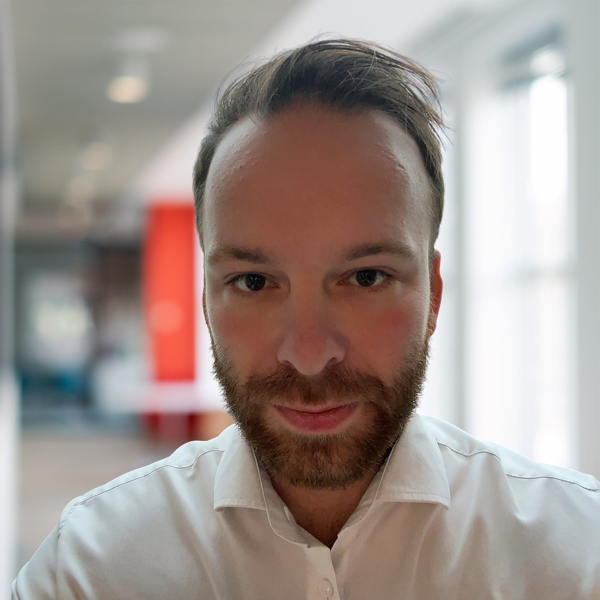 Headshot of Moritz Layer