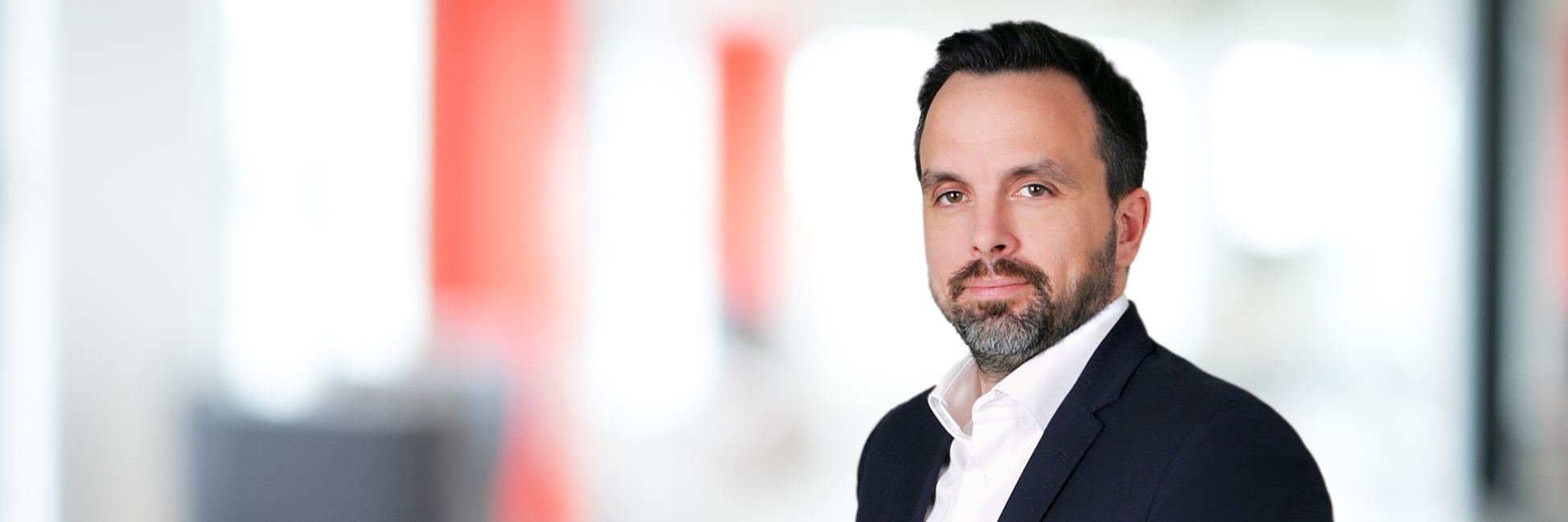 Headshot of Dimitris Psarris