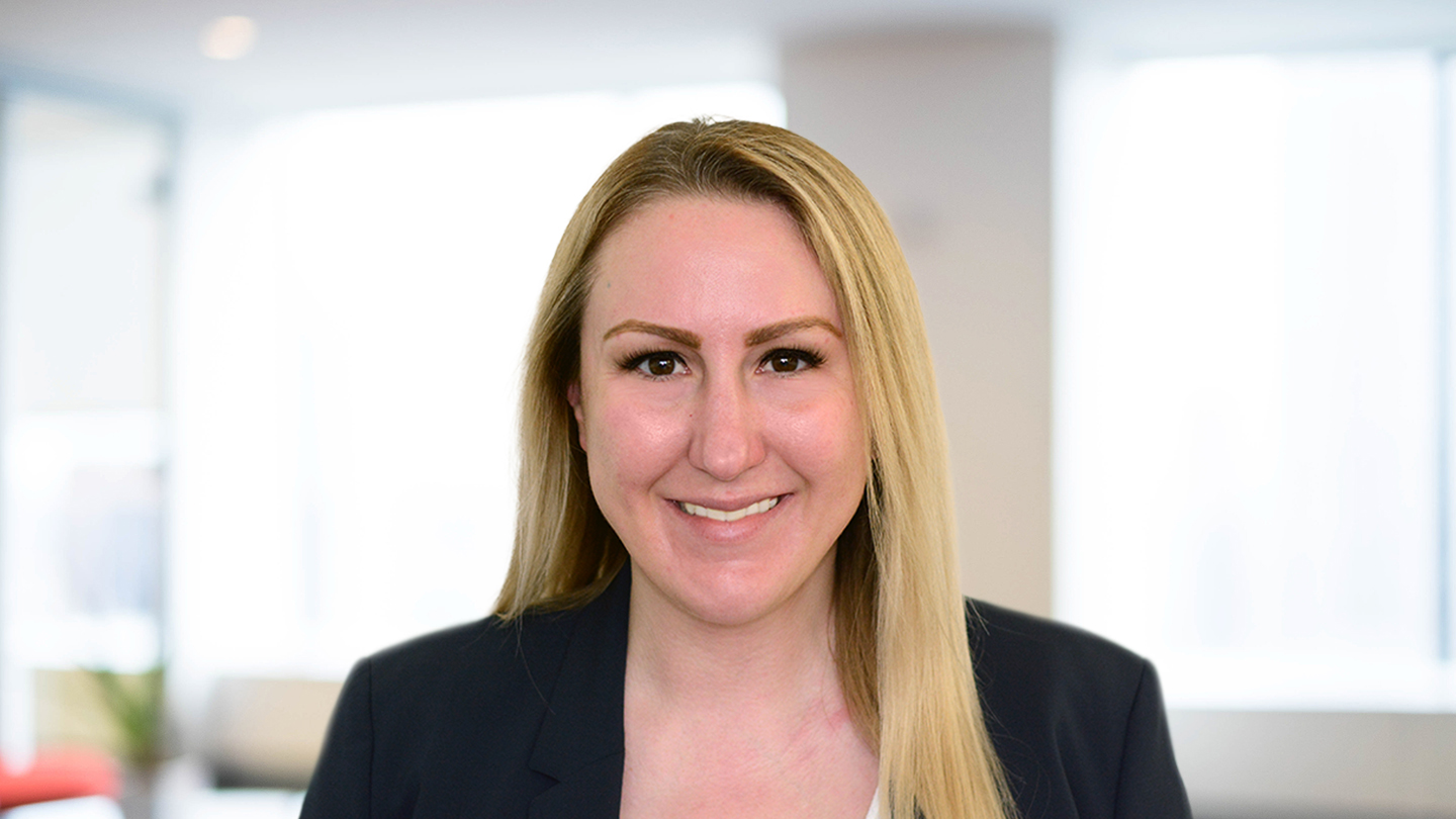 Headshot of Kathleen Holtz