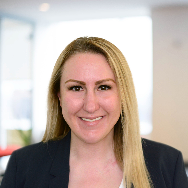 Headshot of Kathleen Holtz