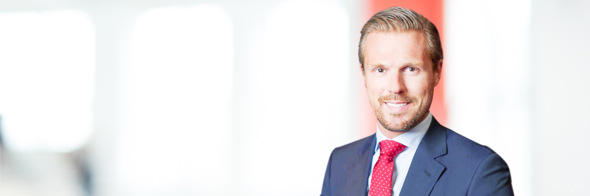 Headshot of Christoffer Precht