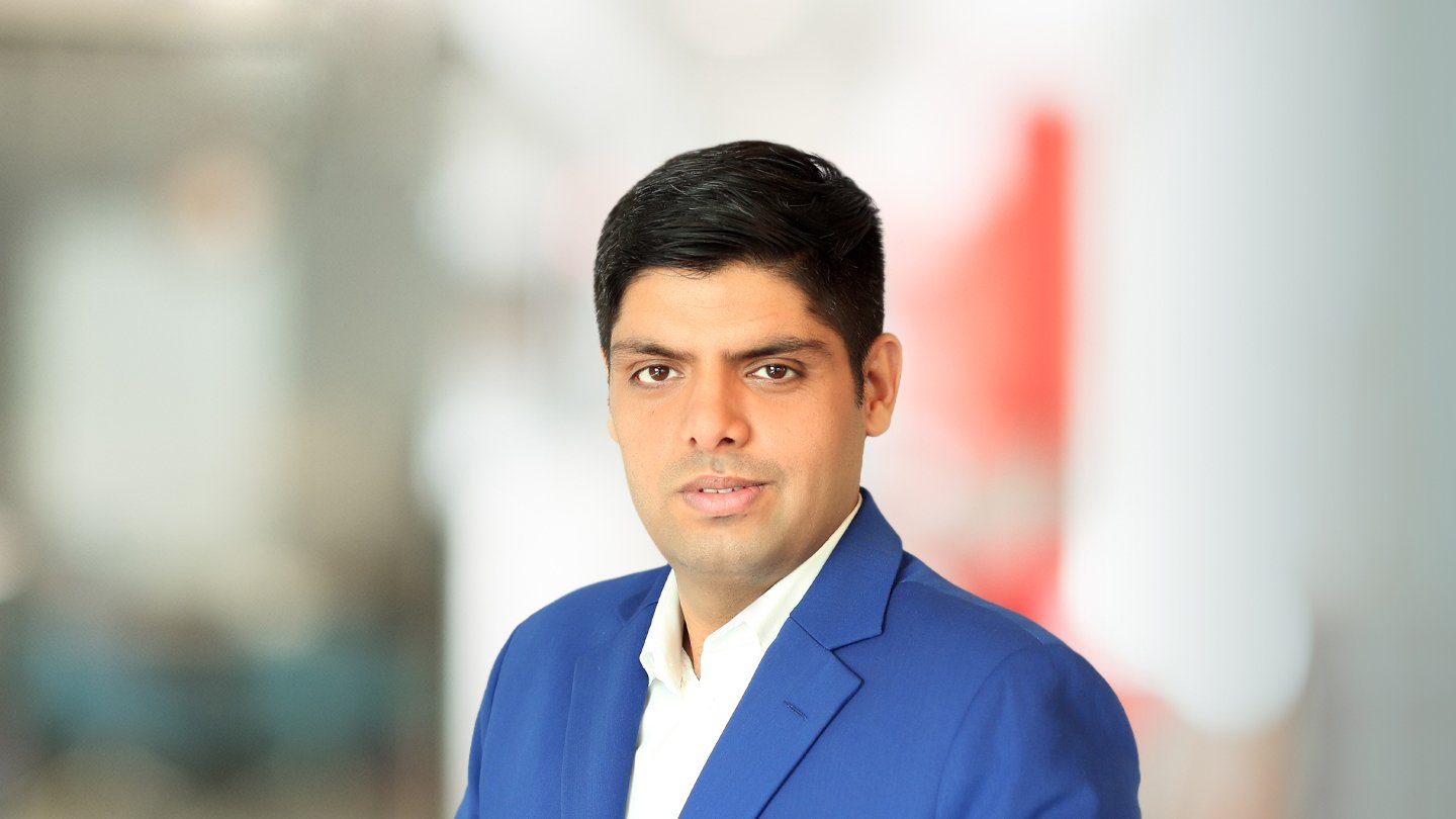 Headshot of Sushil Pasricha