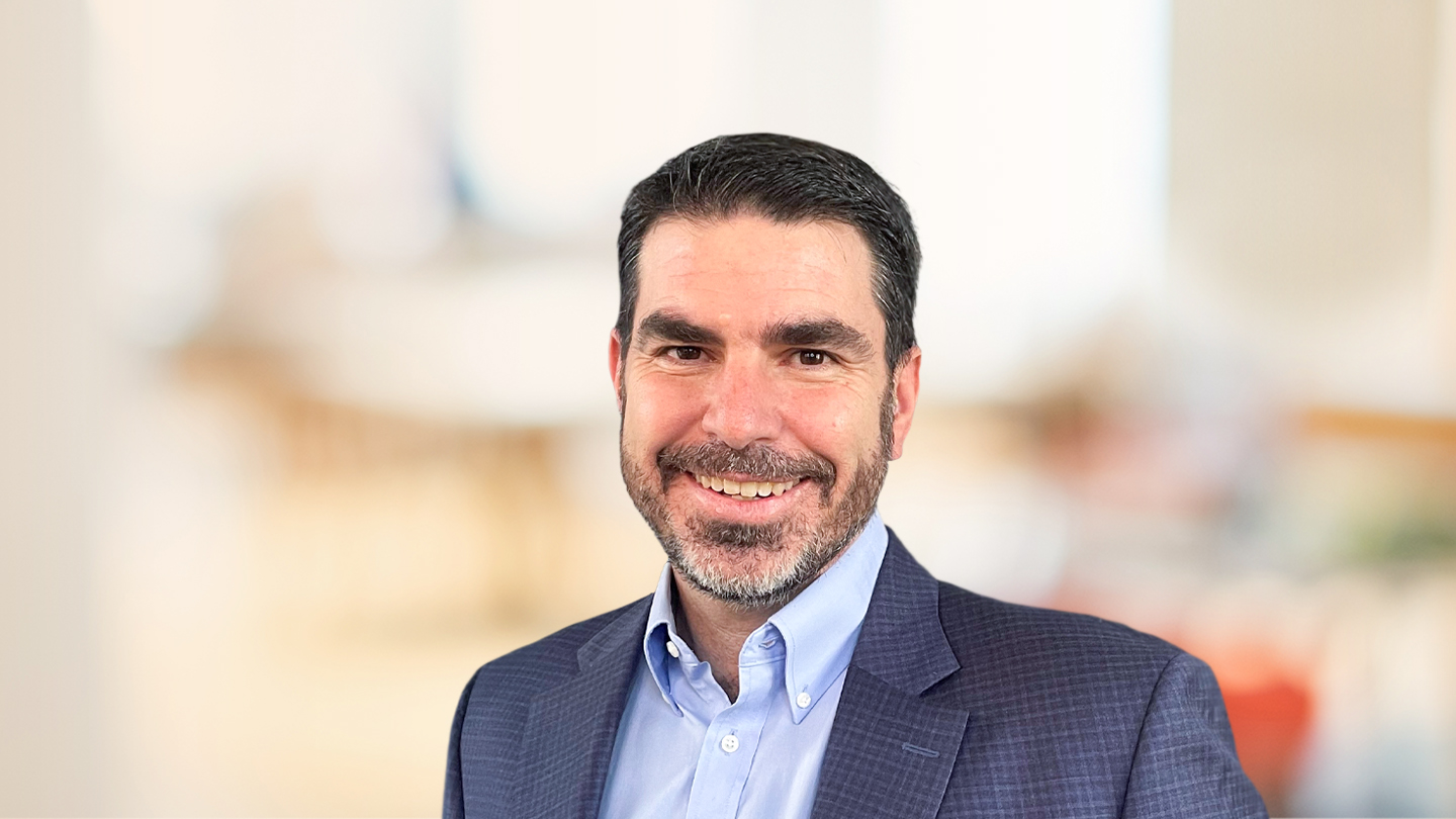 Headshot of Mike Coxon