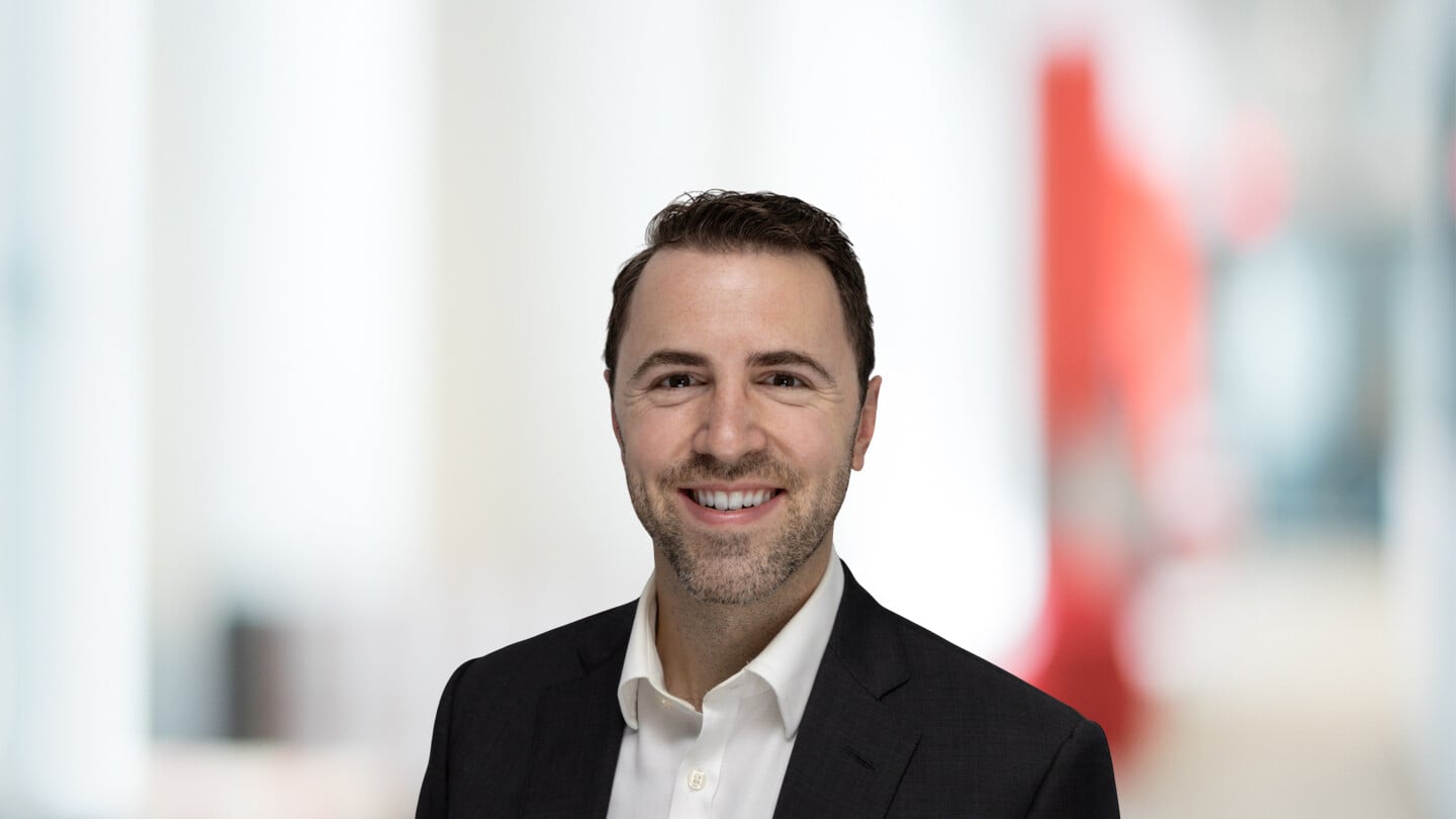 Headshot of Patrick Connelly