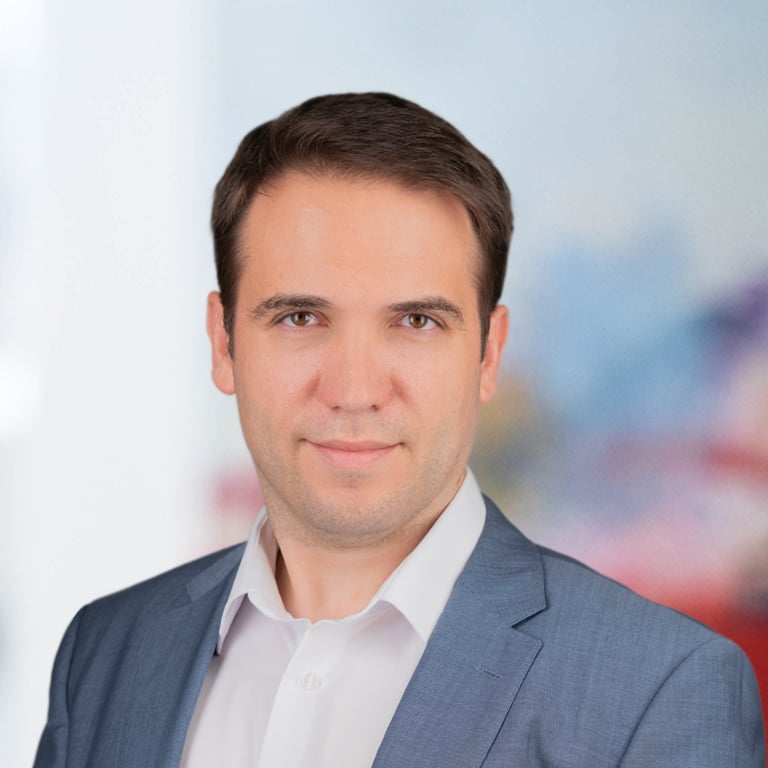 Headshot of Wagner Costa