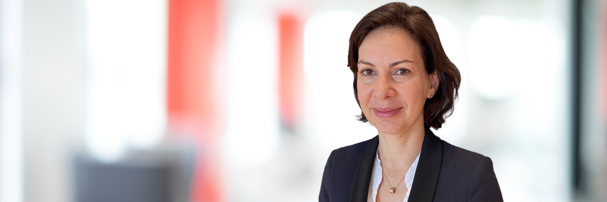 Headshot of Aude Schonbachler