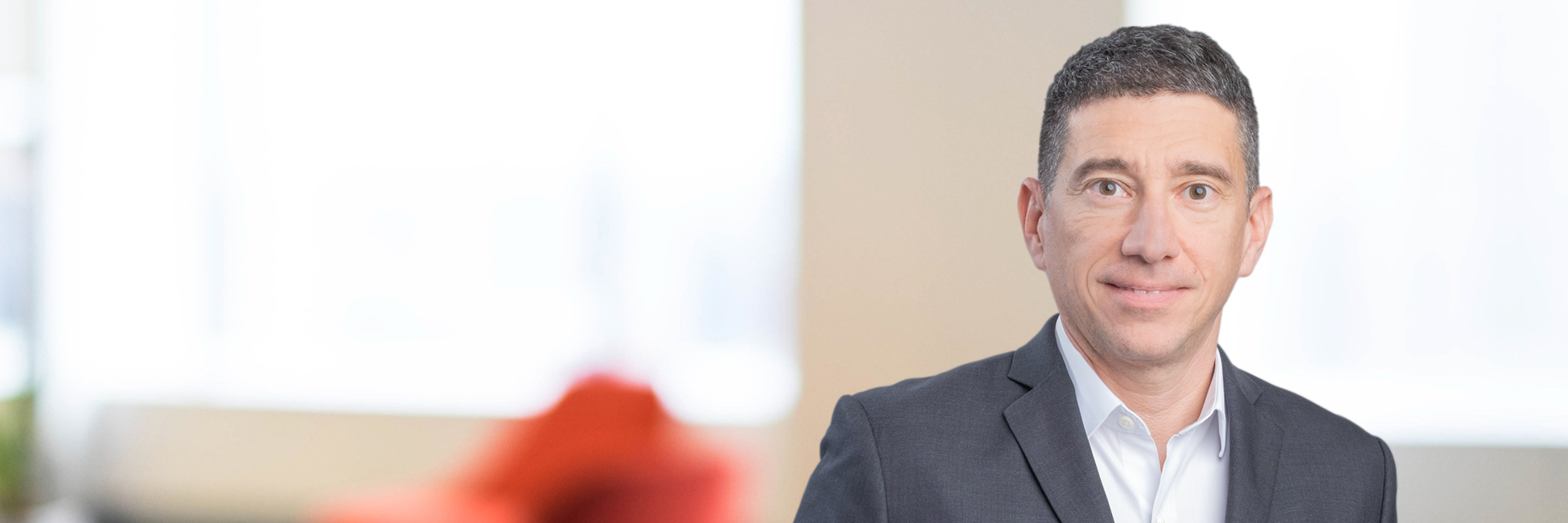 Headshot of Fabio La Mola