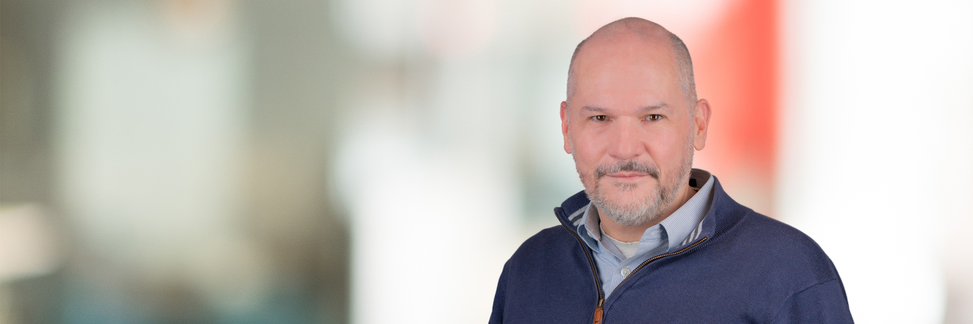 Headshot of Antonio Cerqueiro