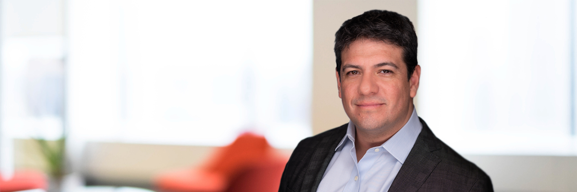 Headshot of Gianni Huaman