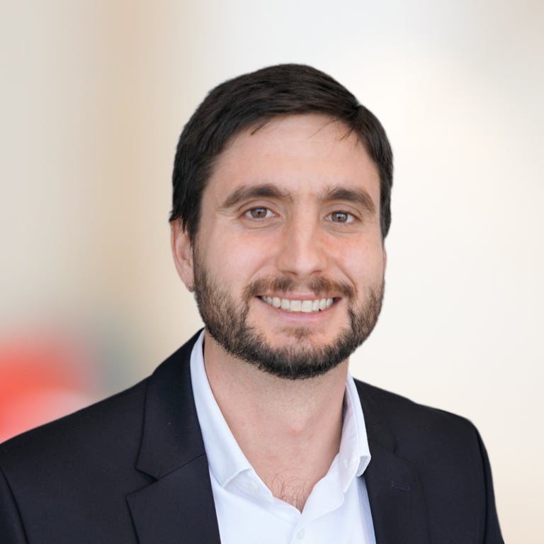 Headshot of Marcos Bargallo