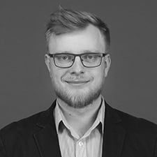 Headshot of Micha? Chojnowski