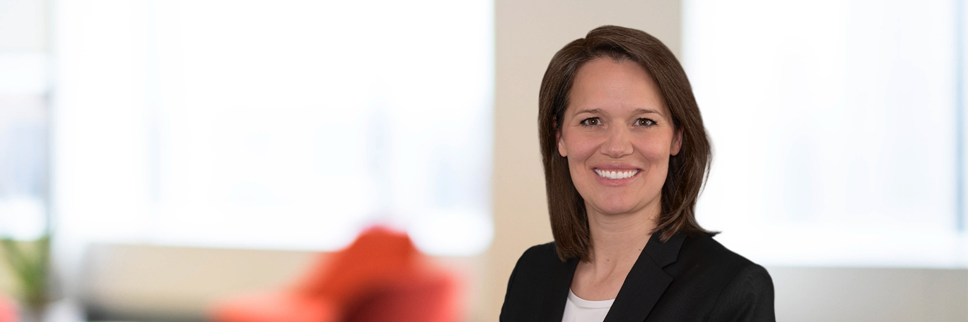 Headshot of Tanja Frohn