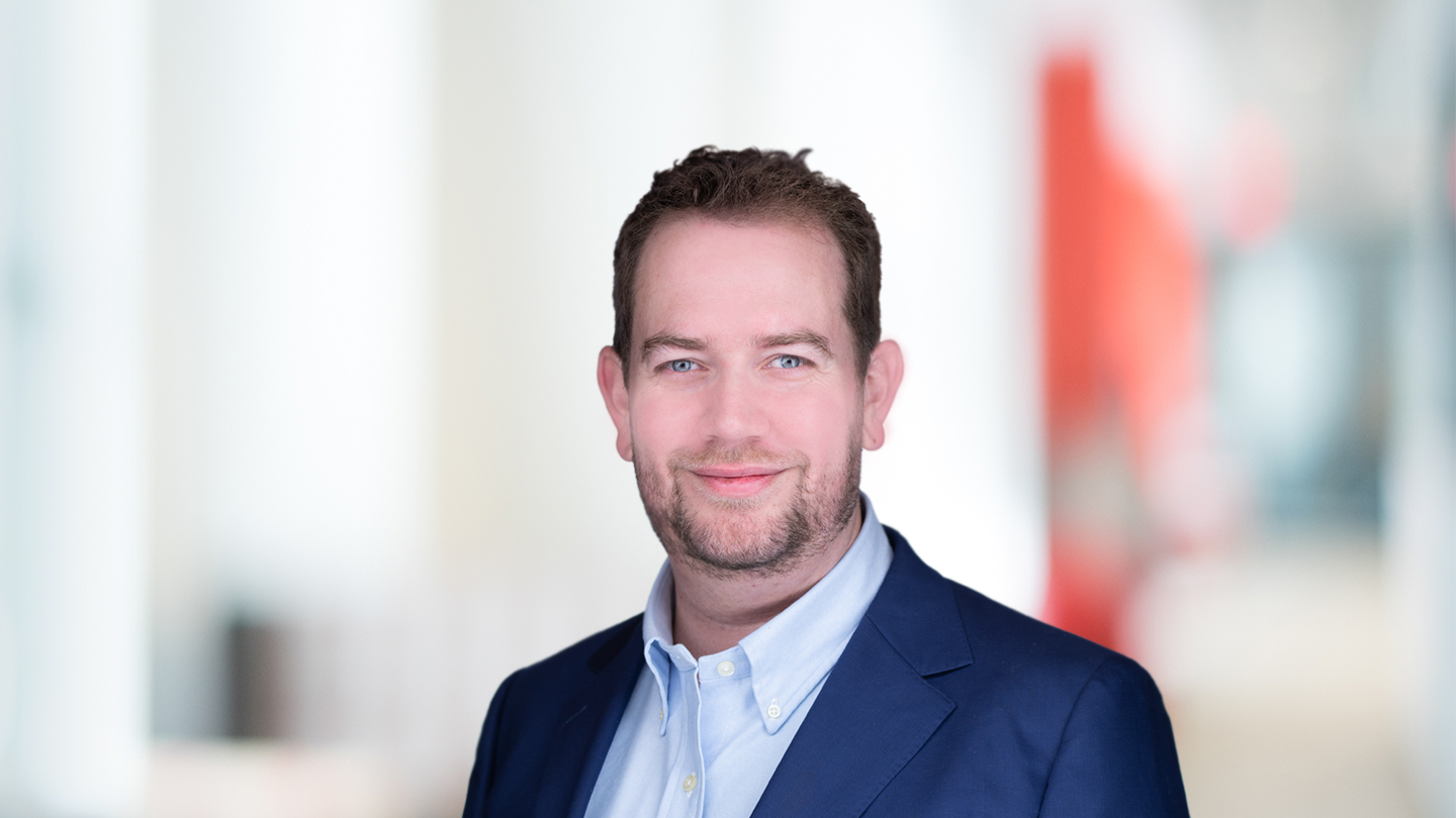 Headshot of Hamish Nairn