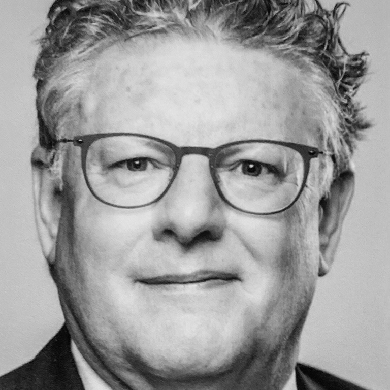 Headshot of Michael Rößner