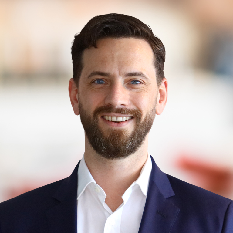 Headshot of Jürg Kronenberg