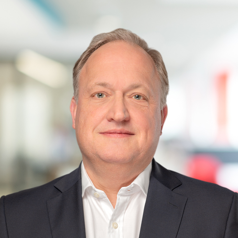 Headshot of Norbert Hueltenschmidt