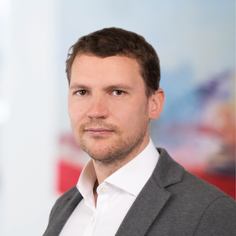 Headshot of Udo Bauer