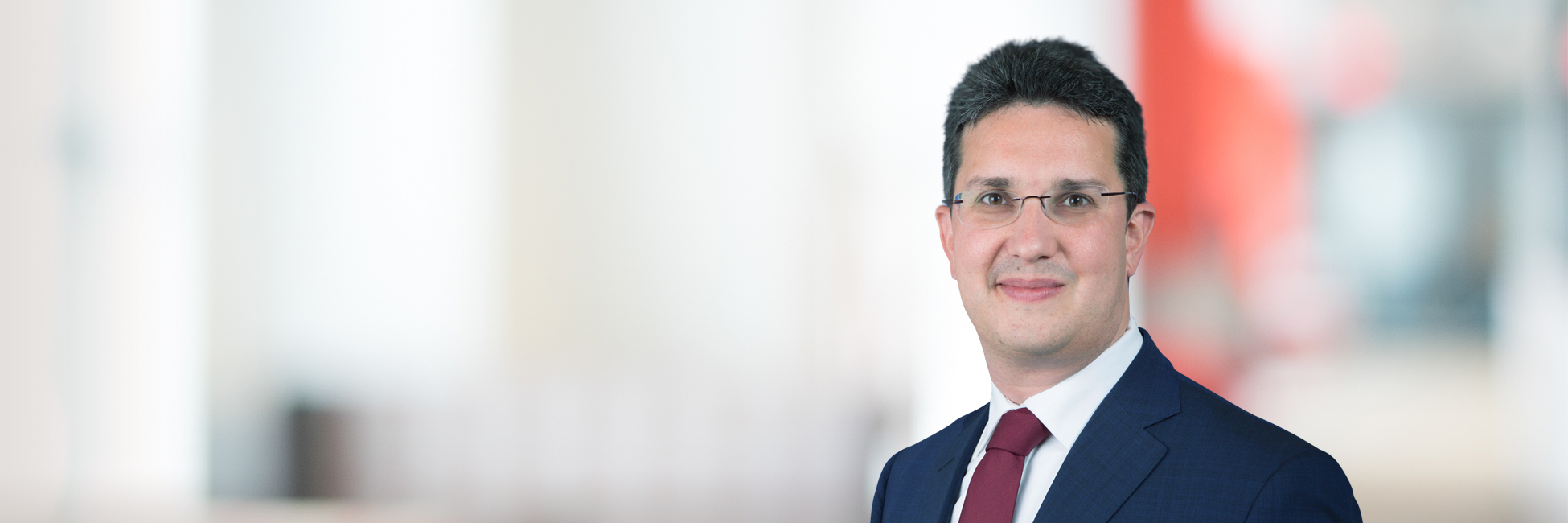 Headshot of Ruud Hellemons