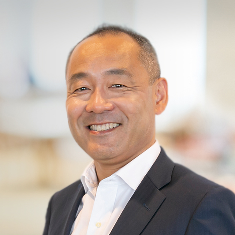 Headshot of Kenji Mitsui